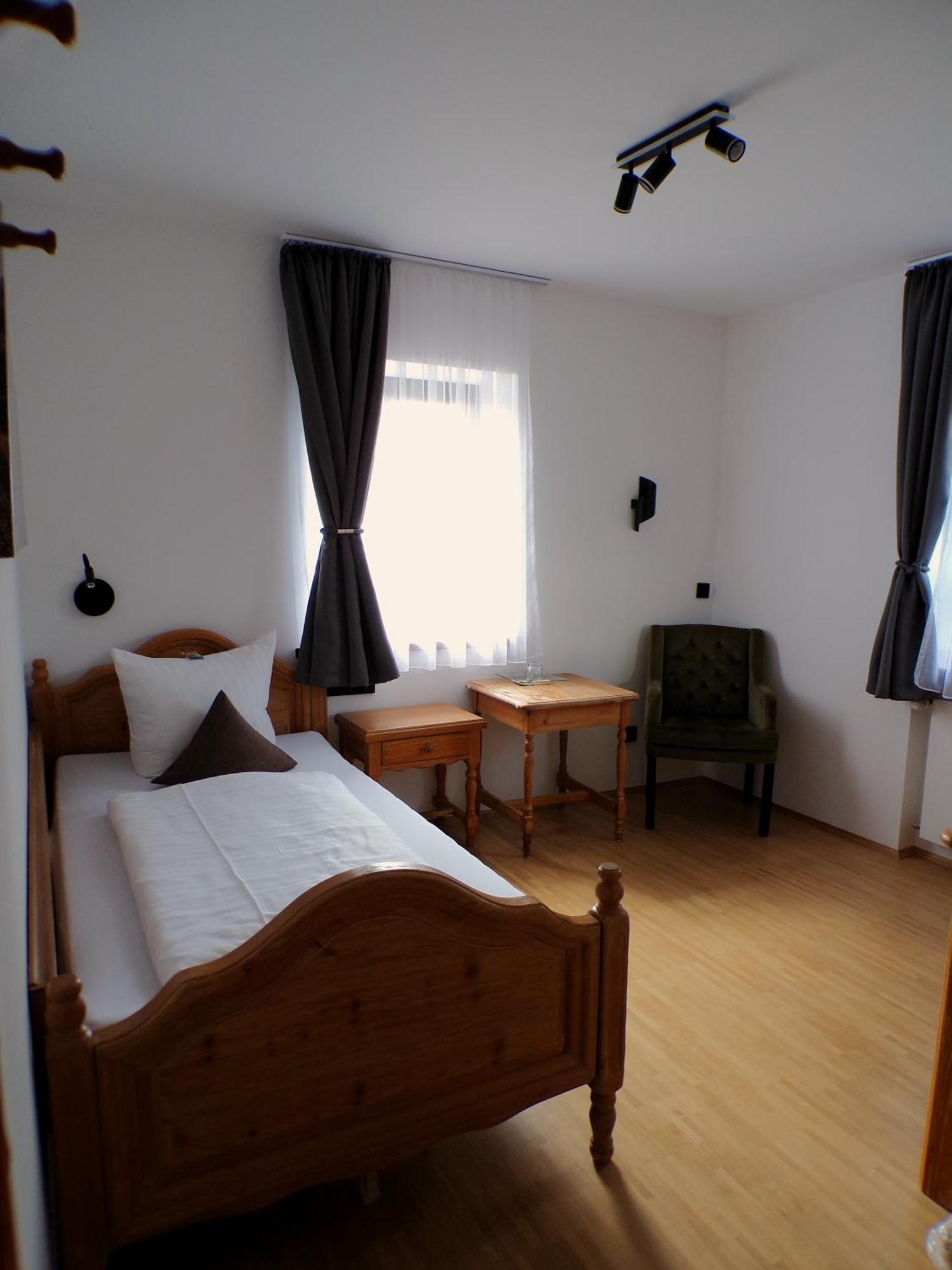 Landhaus Sassenhof Mulheim an der Ruhr Bagian luar foto
