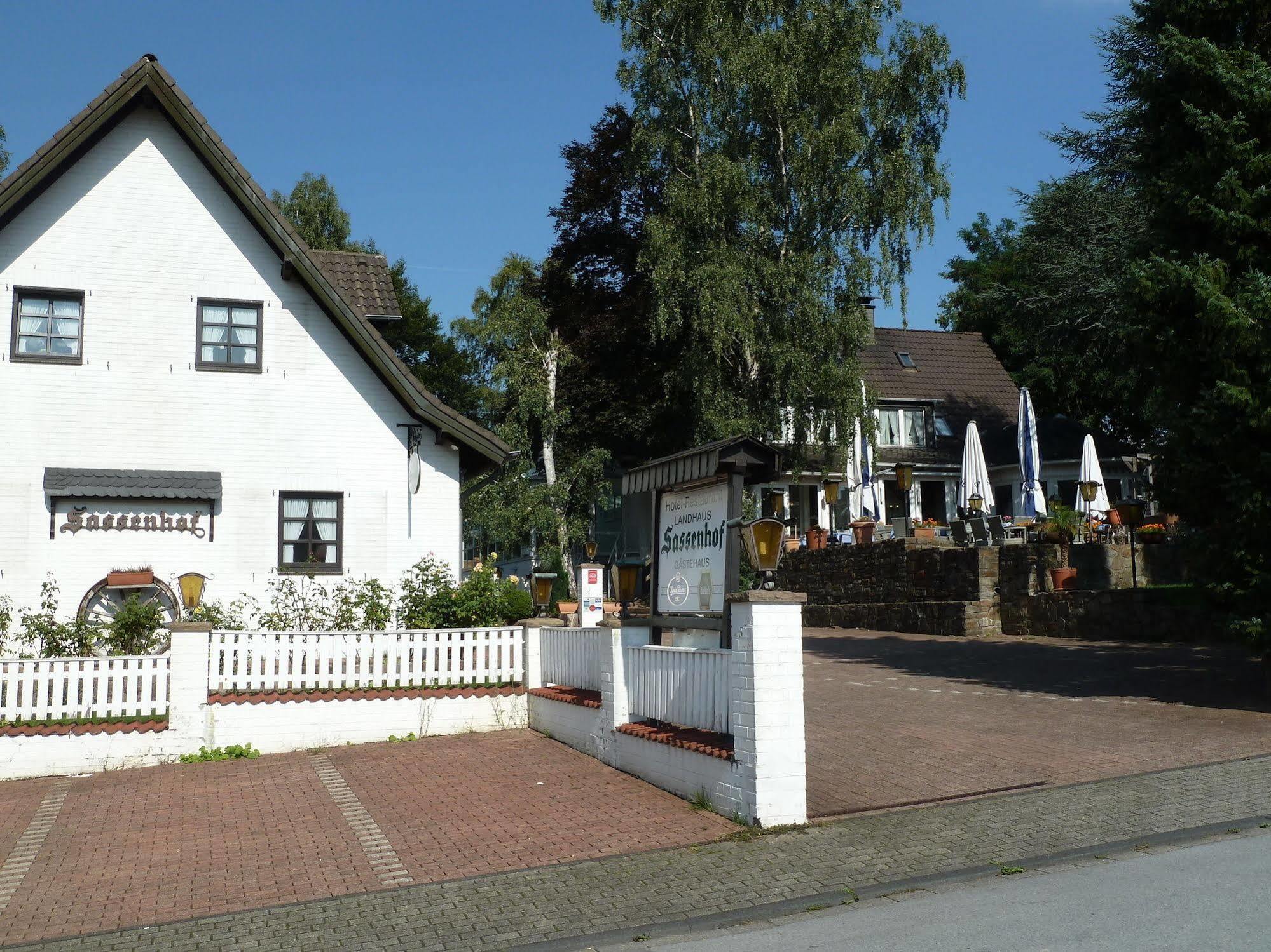 Landhaus Sassenhof Mulheim an der Ruhr Bagian luar foto