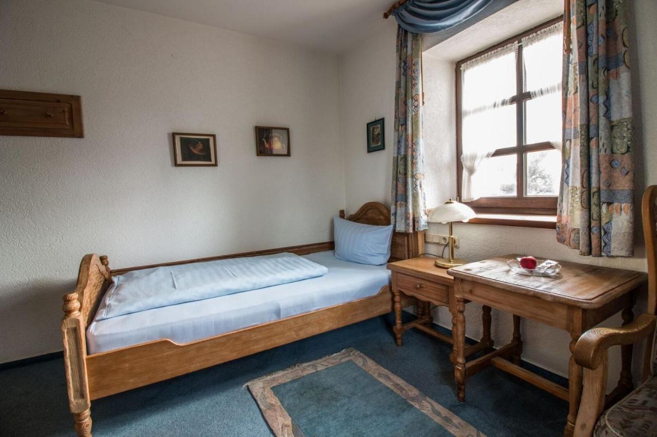 Landhaus Sassenhof Mulheim an der Ruhr Bagian luar foto